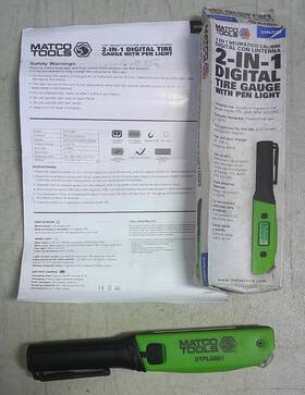 Dtplg851 Matco Tools Digital Tire Gauge With Pen Light