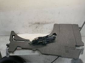 564.mz1a19 Mazda Jack And Tools Set Kit Fits 2019 3