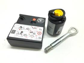 A0005831502 Mercedes-benz A0005831212 Emergency Tire Air Compressor Pump And Sealant Oem