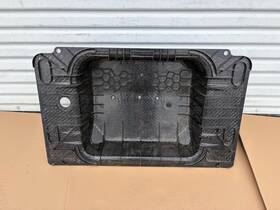 A2236182100 Mercedes-benz W223 Center Other Trunk Boot Trim Element