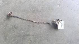 566.da1704 Nissan Titan 2004 Spare Wheel Carrier 609867