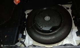 566.da1l18 Nissan Murano 2018 Spare Wheel Carrier 761594