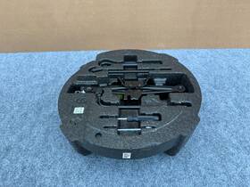 D409149-b1300 Oem Genesis Sedan And G80 15-20 Emergency Trunk Spare Tire Foam Case With Tools