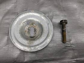 Ga5r56971c Oem 99-05 Mazda Miata Spare Tire Tie Down Plate And Bolt 1999-2005