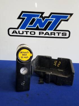 999.gm7s08 Saturn Tire Inflator Pump Compressor For 08-10 Sky With Case