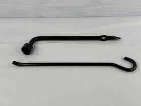 97017al00a Subaru 2015-2019 Outback Jack Tool And Tire Iron Lug Wrench Set Oem