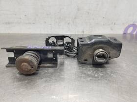 566.to1711 Toyota 11 2011 Land Cruiser Spare Wheel Tire Carrier Hoist