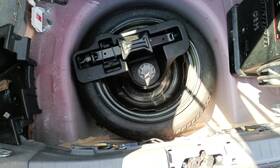 566.to1a09 Toyota Prius 2009 Spare Wheel Carrier 799729