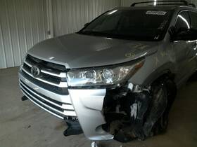 566.to1d17 Toyota Highlandr 2017 Spare Wheel Carrier 104882538
