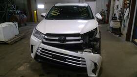 566.to1f19 Toyota Highlandr 2019 Spare Wheel Carrier 4329800