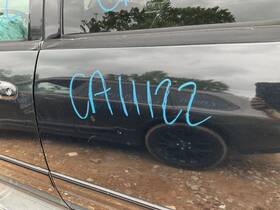 566.to1s04 Toyota Sequoia 2004 Spare Wheel Carrier 3950131