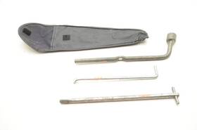 695.to1g89 Toyota Lug Wrench With Jack Handle And Case Fits 87-89 Mr2