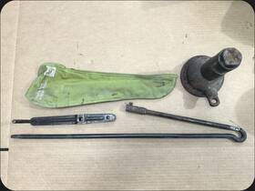 09110-35091 Toyota Truck 79 - 83 Runner Tire Bottle Jack Tool Kit Handle Oem