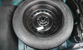 566.vw1318 Volkswagen Atlas 2018 Spare Wheel Carrier 757442
