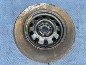 1329537 Volvo 1986-1993 240 244 Sedan Spare Tire Emergency Donut Oem #4210em