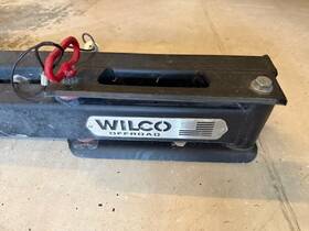 Uhg32130 Wilco Spare Tire Carrier - Hitchgate With Two Rotopax Gas Can Mount Accessories