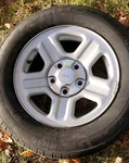 New Jeep Kumho Solus KH16 P215/65R16 96H Tire And Rim Wheel. Fixed Price $99.99.