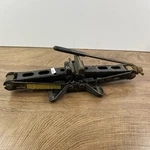 Oem Jack Gm #22671683 For 1992-2005 Cavalier 1997-2005 Malibu 1999-2005 Grand Am. Fixed Price $40.00.