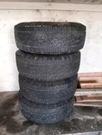 Moto Metal MO951 17 Inch With 265 70. Fixed Price $300.00.