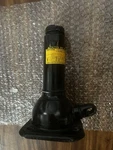 2007-2014 Toyota Fj Cruiser Bottle Jack (tools Included) 09111-60130. Fixed Price $105.00.