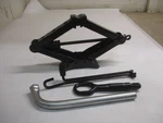 2020 Volkswagen Jetta Wheel Tire Jack Assembly W/tools Oem Lkq. Fixed Price $84.74.