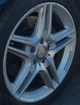 2012 E-class Oe Wheel 212 Type Sdn E400 18X8 10 Spoke Mercedes-benz. Fixed Price $455.80.