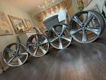 Oem 21" Bmw Style 128 Chrome Wheels Rims X5 X6 E70 E71 F15 F16 10X21 11.5X21. Fixed Price $1750.00.