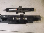 03 04 05 06 Lincoln Navigator Ford Expedition Spare Tire Tool Jack W/ Insert. Fixed Price $35.00.