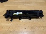 2005-2010 Jeep Commander Grand Cherokee Emergency Tire Jack Kit Oem 56052848AA. Fixed Price $80.00.