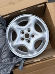 Wheel Rim Land Rover Discovery 16 1999-2004 ANR4848MNH Oe 72157. Fixed Price $75.00.