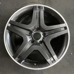 Amg Mercedes-benz Black Machined Lip G-class Oem Wheel 20 Factory Rim 85327. Fixed Price $413.38.